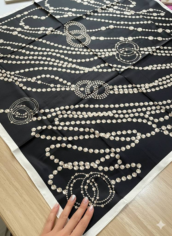 روسری توییل وارداتی